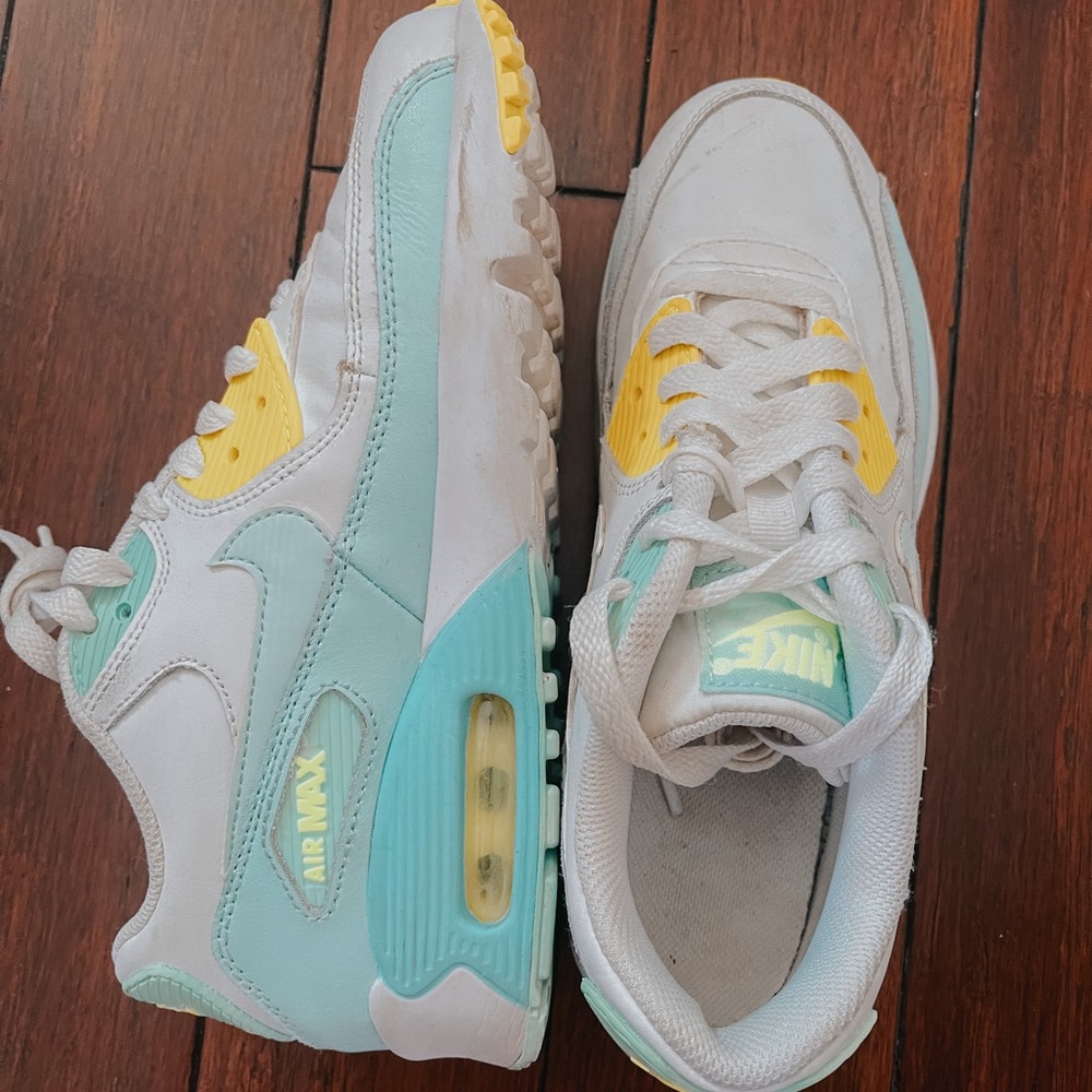 Womens Nike Air Max Shoes Green & Blue - Picture 6 of 6